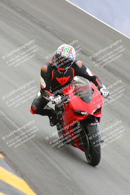 media/Jan-15-2023-SoCal Trackdays (Sun) [[c1237a034a]]/Bowl (1125am)/